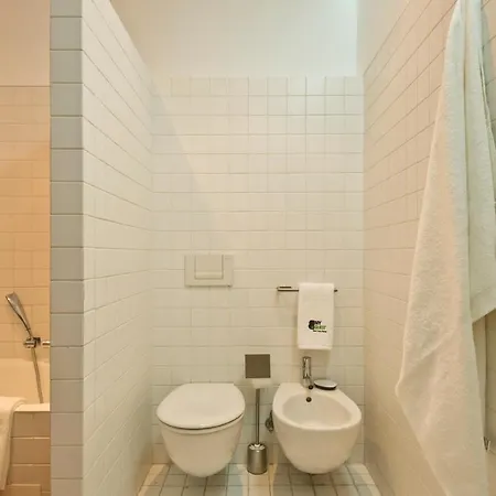 Bmyguest - Campo Pequeno Terrace شقة *